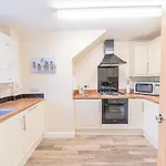 아파트 Tiggs Place, 5 Howrahs Court