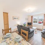 Tiggs Place, 5 Howrahs Court * 케직