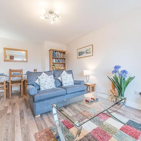 Lejlighed Tiggs Place, 5 Howrahs Court *